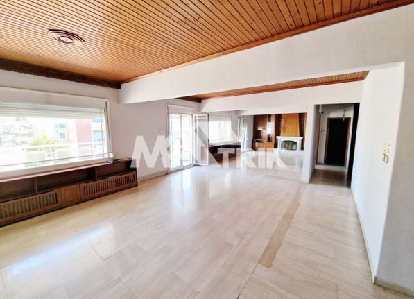 Apartment 145 sqm for rent, Thessaloniki - Center, Ntepo