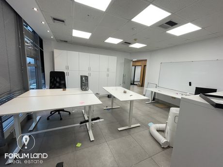 Office 330sqm for rent-Pylea » Mediterranean Cosmos