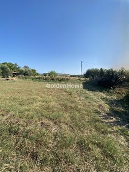 Οικόπεδο 700 τ.μ. προς πώληση