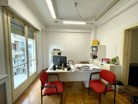 Office 135sqm for rent-Gizi - Pedion Areos