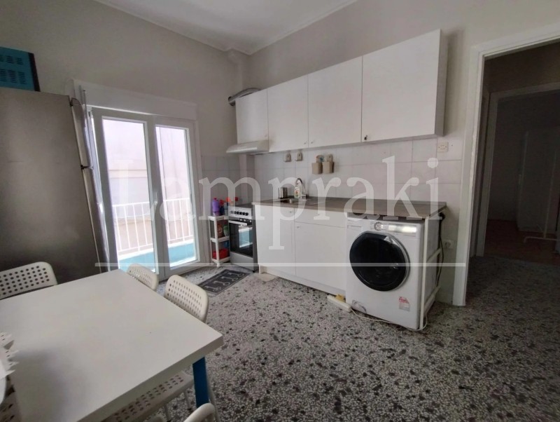 Studio / γκαρσονιέρα 60 τ.μ. προς ενοικίαση, Μπότσαρη