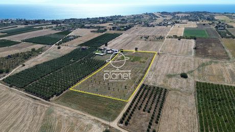 Parcel 19.560sqm for sale-Epanomi » Center