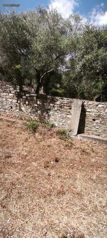 Μονοκατοικία 1.300 τ.μ. προς πώληση, Κοίνυρα