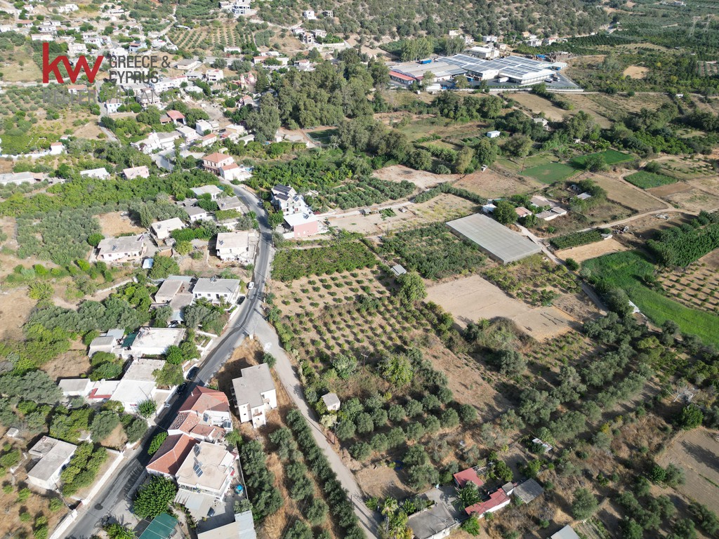 Οικόπεδο 2.210 τ.μ. προς πώληση, Στύλος