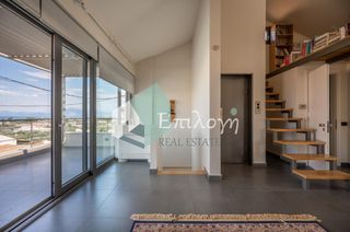 Μεζονέτα 210 τ.μ. για πώληση