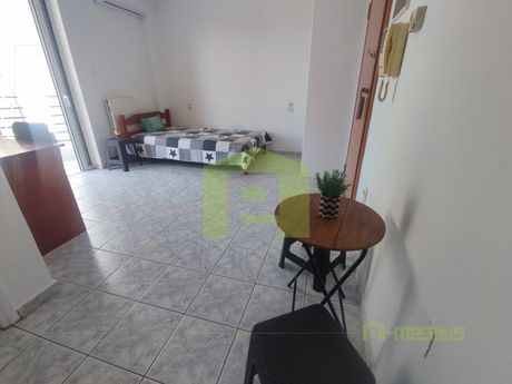 Studio / γκαρσονιέρα 25τ.μ. για πώληση-Πάτρα » Αγία τριάδα