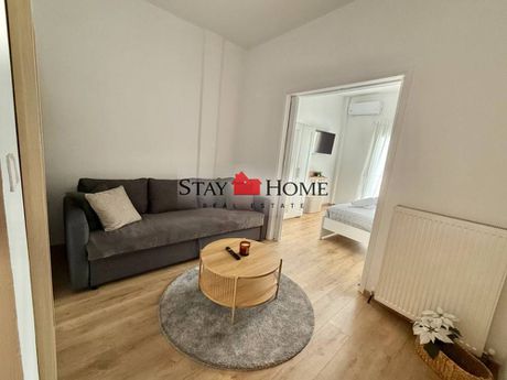 Studio 45sqm for rent-Papafi