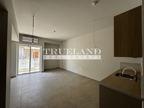 Studio 32,7sqm for sale-Attiki