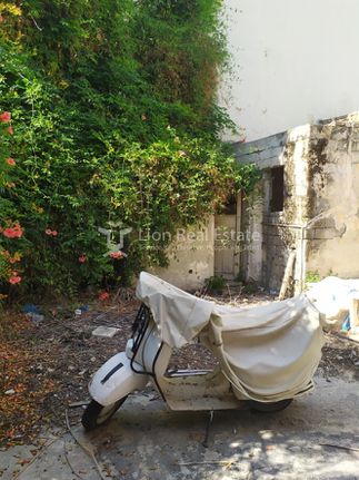 Land plot 153 sqm for sale, Athens - West, Peristeri