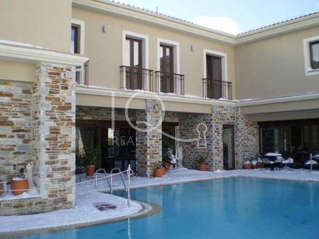 Ξενοδοχείο 1.000τ.μ. για πώληση-Αμάρυνθος