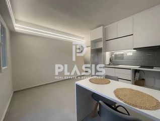 Studio / γκαρσονιέρα 30 τ.μ. για πώληση, Θεσσαλονίκη - Κέντρο, Καμάρα-thumb-1