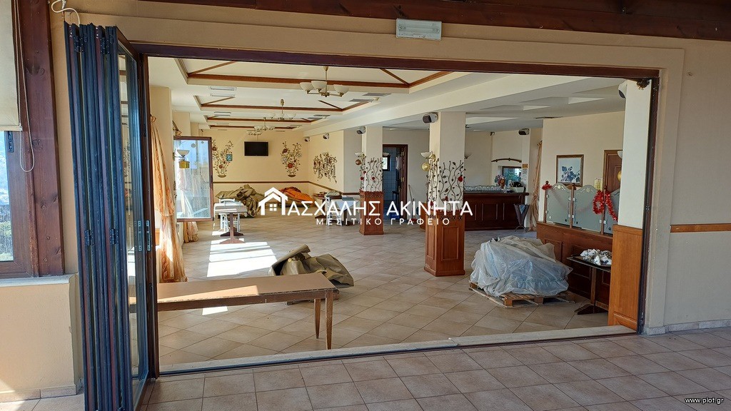 Επιχειρηματικό κτίριο 270 τ.μ. προς πώληση, Ροδιά Γαζίου