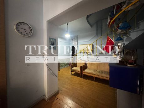 Hotel 414sqm for sale-Kentro