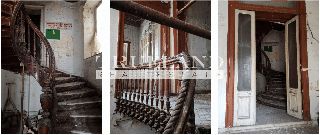 Κτίριο 1.083 τ.μ. για πώληση, Πειραιάς, Πασαλιμάνι-thumb-1
