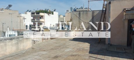 Building 844,29sqm for sale-Tampouria