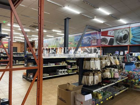 Εκθεσιακός χώρος 20.109τ.μ. για πώληση-Παραλία