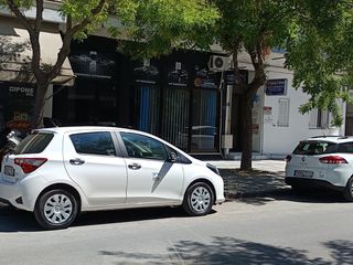 Toyota Yaris 2018-thumb-10