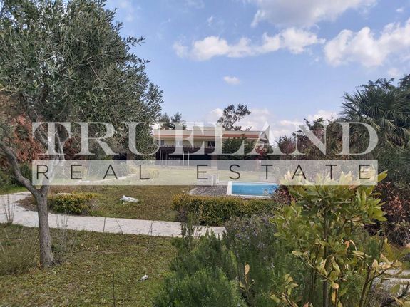 Αίθουσα 1.026 τ.μ. για πώληση, Αθήνα - Δυτικά Προάστια, Αχαρνές