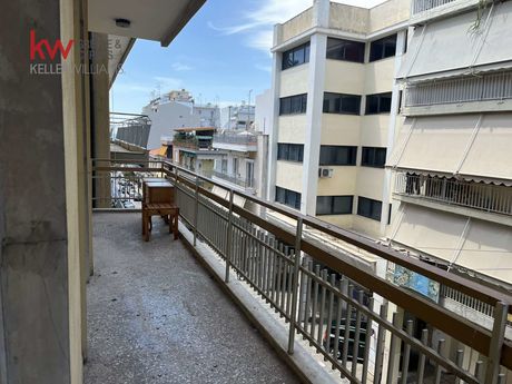 Διαμέρισμα 111τ.μ. για πώληση-Πάτρα