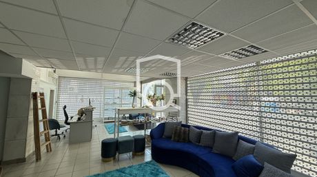 Store 150sqm for rent-Kalamaria