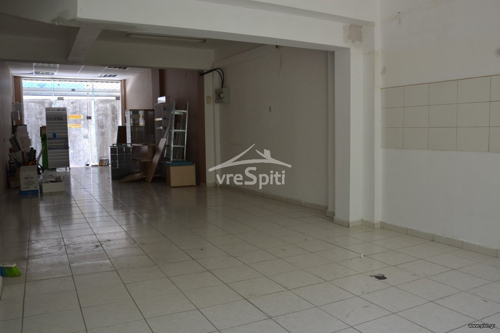 Store 80 sqm for sale, Arta Prefecture, Arta