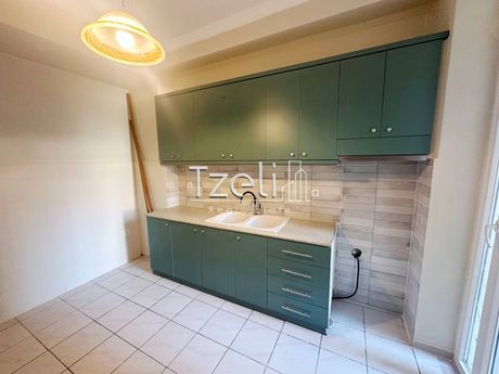 Διαμέρισμα 82τ.μ. για ενοικίαση-Πάτρα » Αγία σοφία