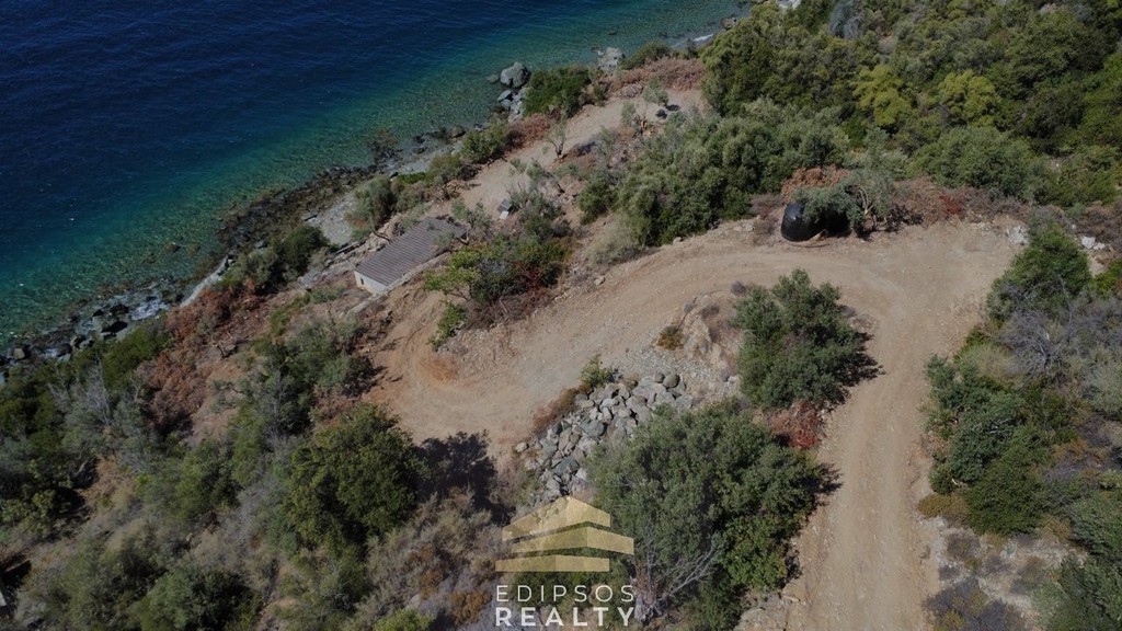 Οικόπεδο 8.000 τ.μ. προς πώληση, Αιδηψός