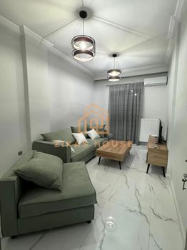 Apartment 70sqm for sale-Center
