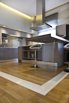Apartment 140sqm for rent-Lefkos Pirgos