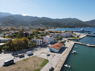 Κατάστημα 120 τ.μ. για πώληση, Ν. Καβάλας, Θάσος-thumb-1