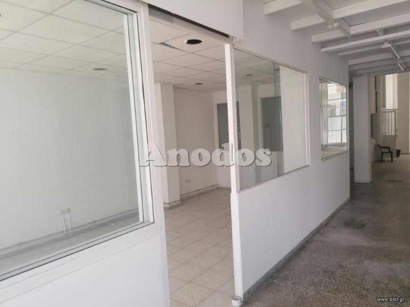 Κατάστημα 220 τ.μ. προς ενοικίαση, Βοτανικός Αθήνας