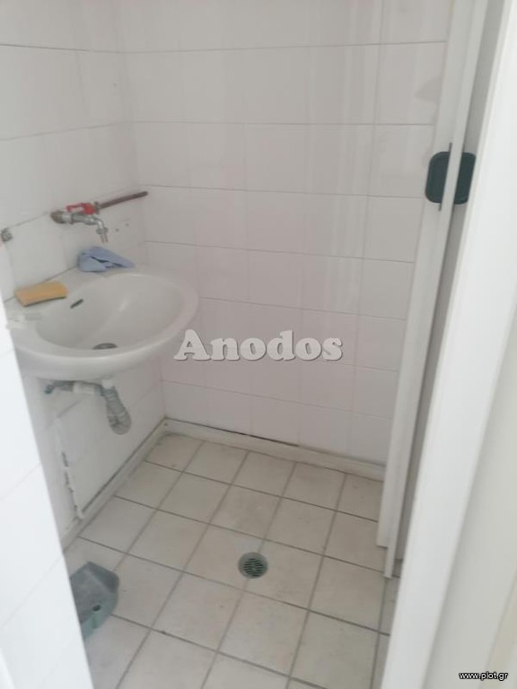 Κατάστημα 220 τ.μ. προς ενοικίαση, Βοτανικός Αθήνας