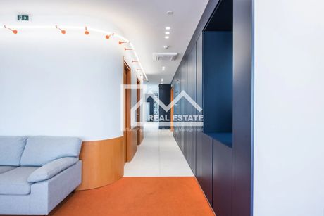 Office 180sqm for sale-Exarchia - Neapoli » Exarcheia