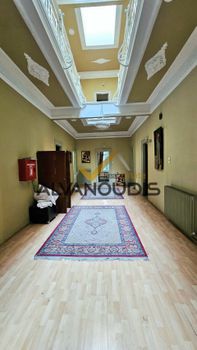 Business bulding 586sqm for rent-Ladadika