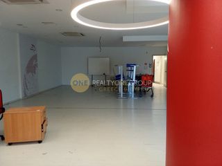 Επιχειρηματικό κτίριο 3.527 τ.μ. για ενοικίαση