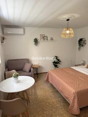 Studio / γκαρσονιέρα 35 τ.μ. πρός ενοικίαση, Αθήνα - Νότια Προάστια, Γλυφάδα-thumb-1