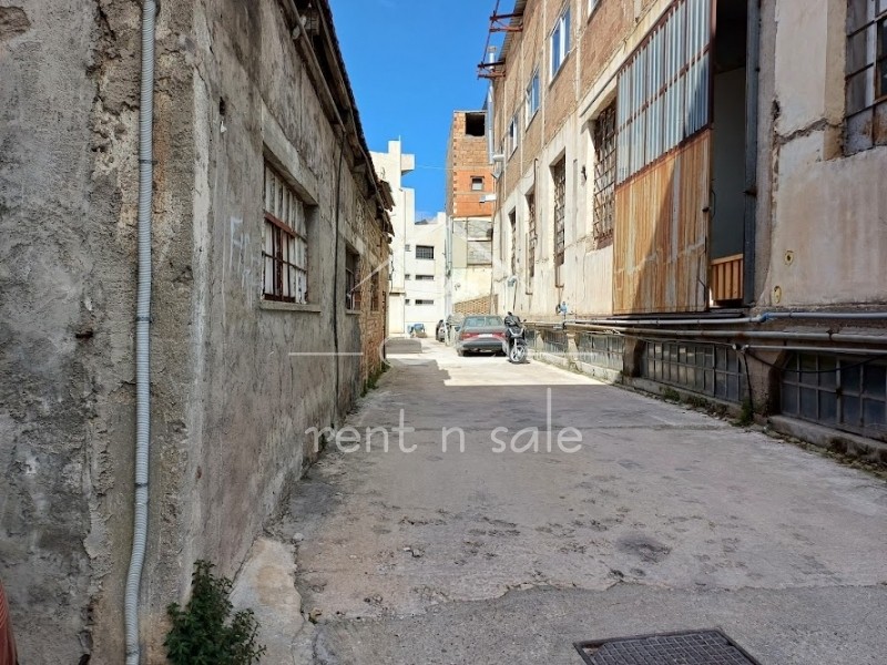 Βιοτεχνικός χώρος 140 τ.μ. προς πώληση, Κολωνός