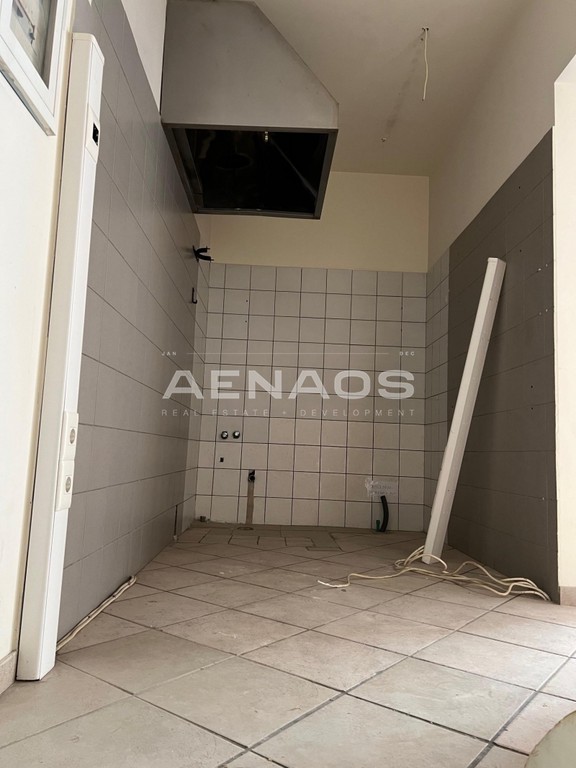Κατάστημα 90 τ.μ. πρός ενοικίαση, Θεσσαλονίκη - Κέντρο, Ανάληψη