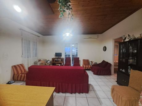 Apartment 87sqm for sale-Lamia » Center