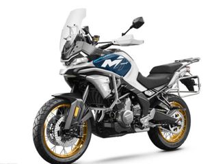 CFmoto 700 MT 2025