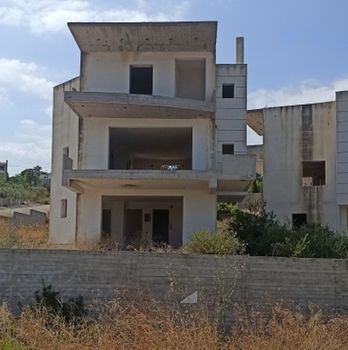 Μεζονέτα από 80τ.μ. για ζήτηση-Άνοιξη » Κέντρο