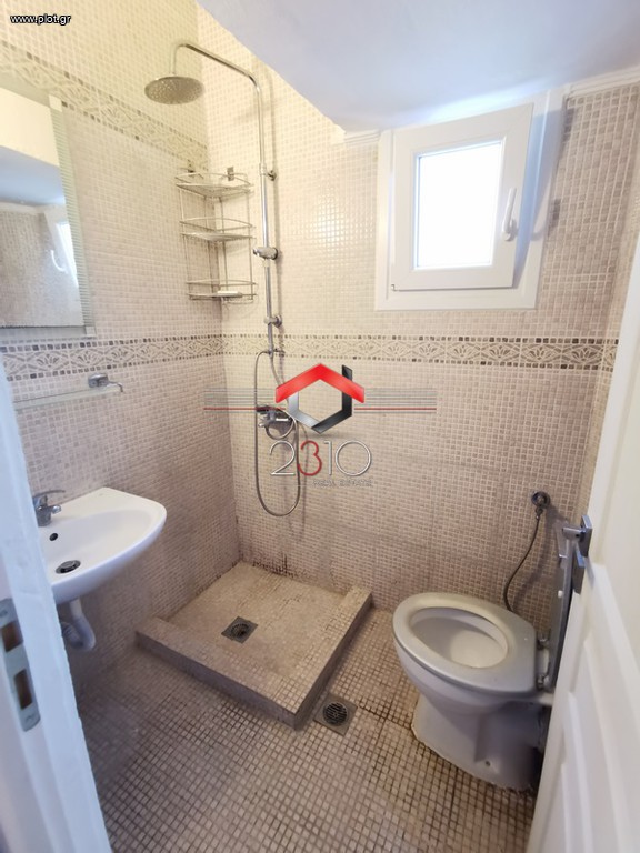 Studio 40 sqm for sale, Vardaris