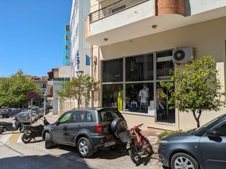 Κατάστημα 130 τ.μ. για πώληση, Θεσπρωτία, Ηγουμενίτσα-thumb-1