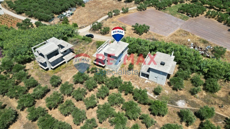Συγκρότημα διαμερισμάτων 450 τ.μ. προς πώληση, Τράχηλος
