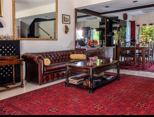 Maisonette 250 sqm for sale