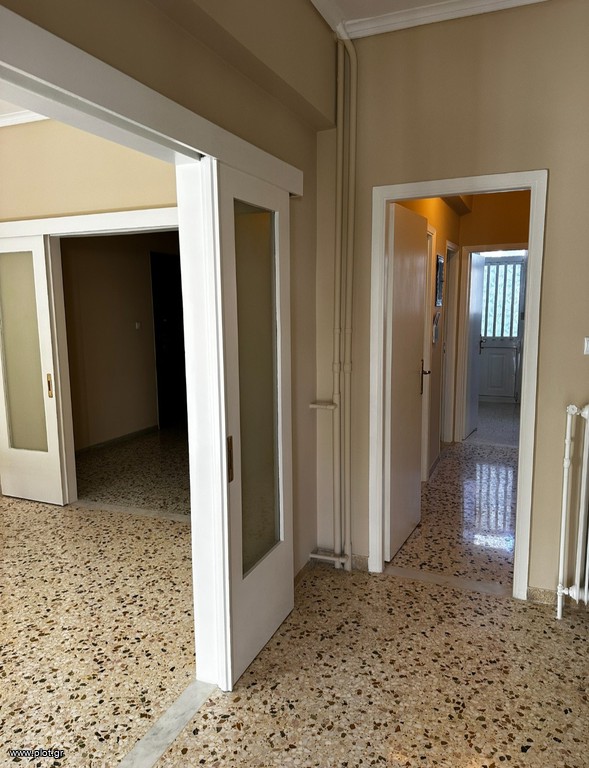 Διαμέρισμα 70 τ.μ. προς ενοικίαση, Ταμπούρια