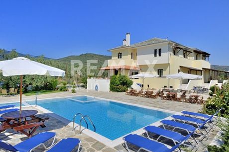 Hotel 750sqm for sale-Milies » Koropi