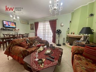Διαμέρισμα 68 τ.μ. για πώληση, Πειραιάς, Καμίνια-thumb-1