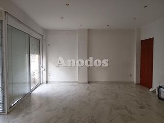 Διαμέρισμα 75 τ.μ. για πώληση, Πειραιάς, Αγία Σοφία-thumb-1