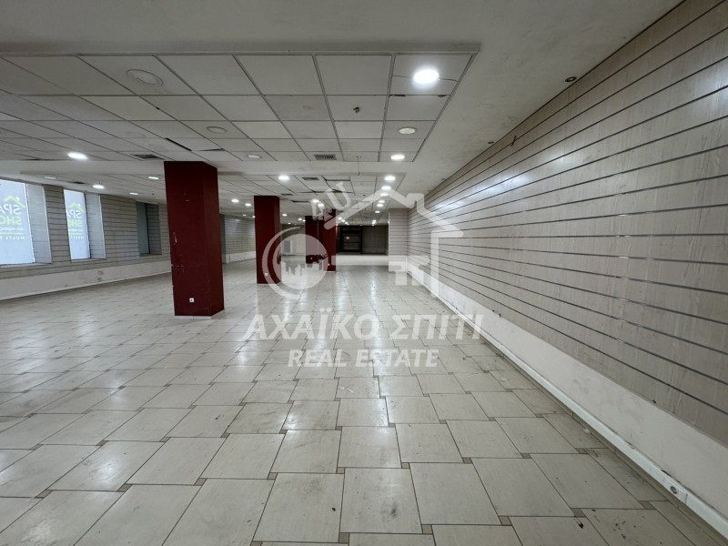 Επιχειρηματικό κτίριο 1.100 τ.μ. προς ενοικίαση, Κέντρο Πάτρας